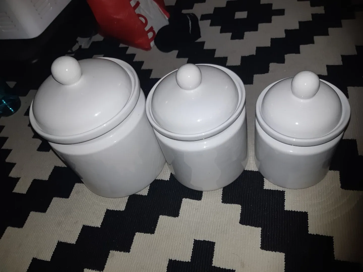 White Ceramic Canister Set (3 Sizes) 🥕 image indicator(2)