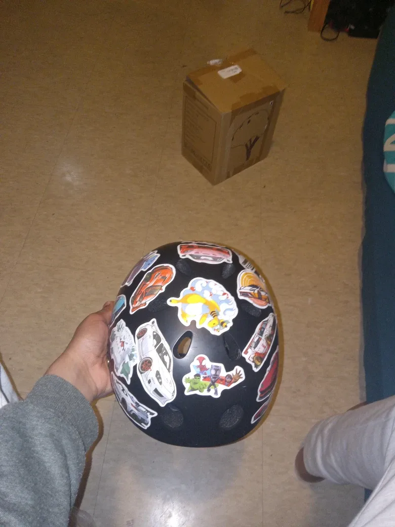 Helmet and Pads Set - Black image indicator(5)