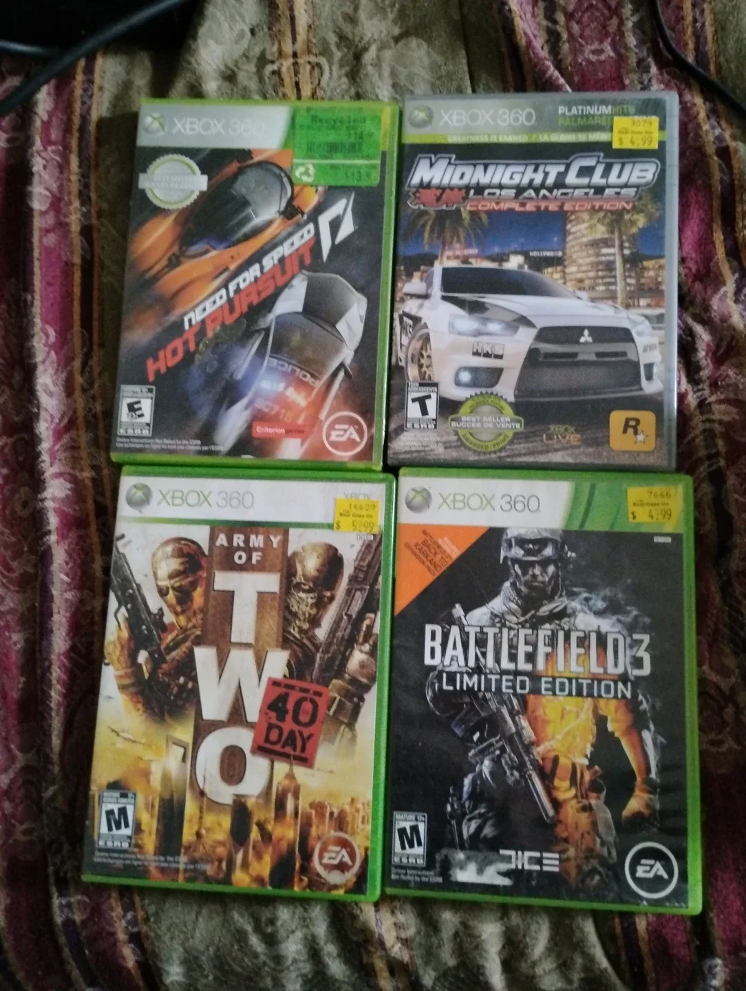 Xbox 360 Games Bundle image indicator(2)