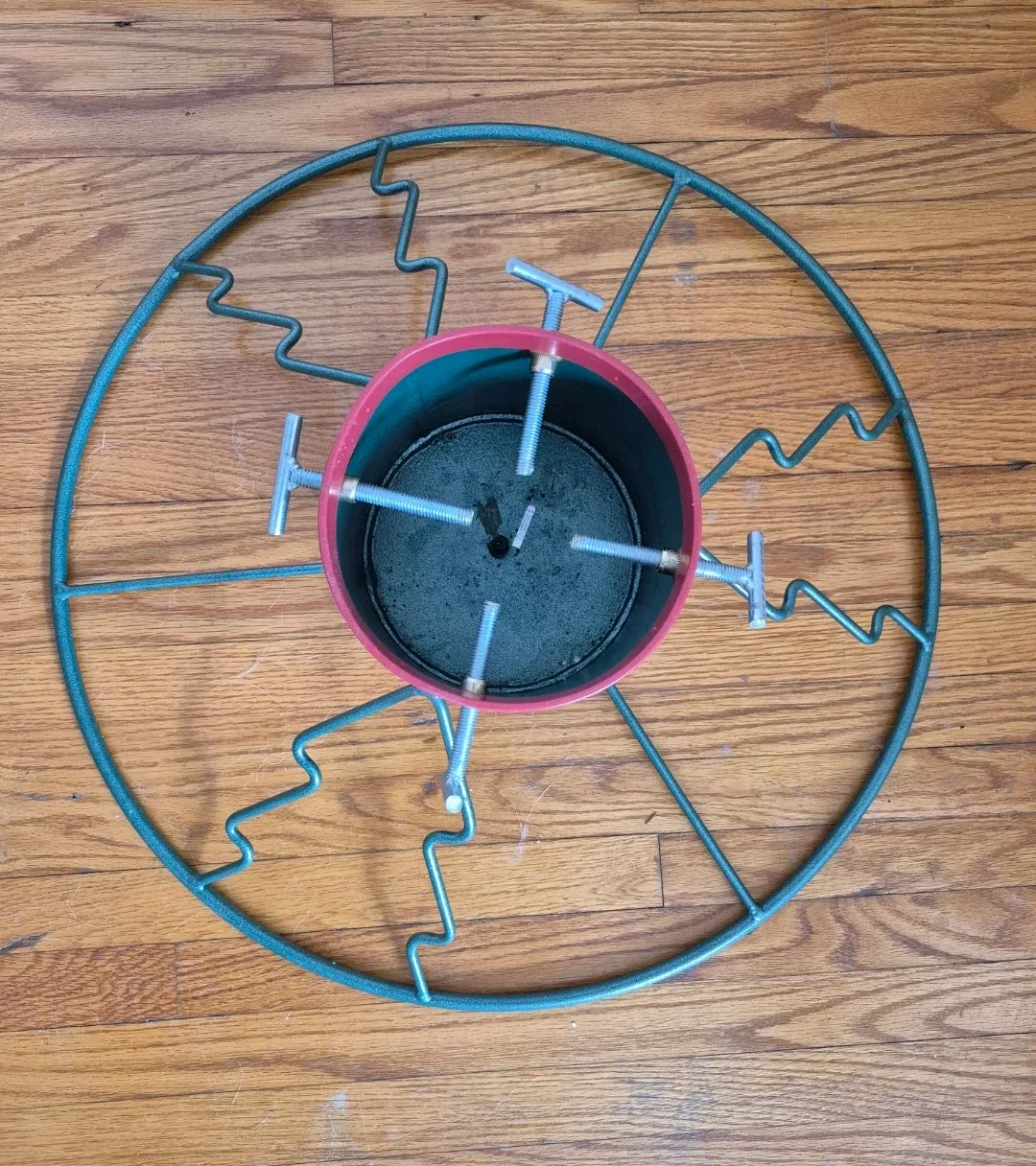 Christmas Tree Stand- Heavy duty + Free delivery image indicator(2)