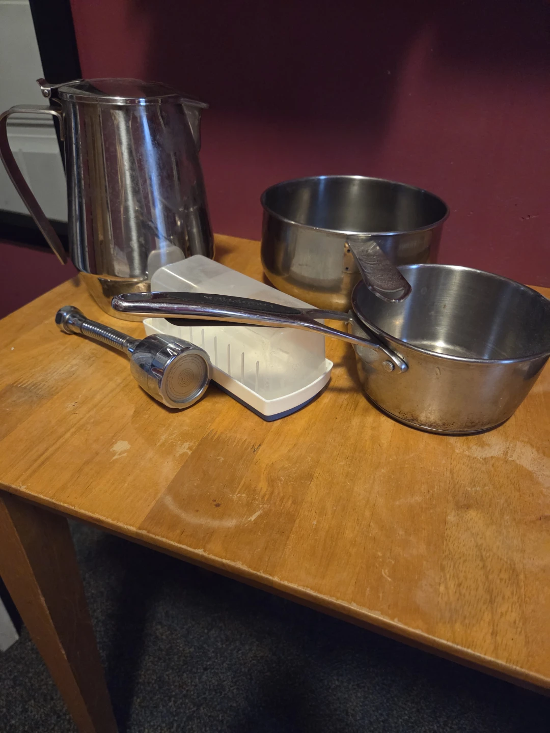 Assorted Kitchen Items