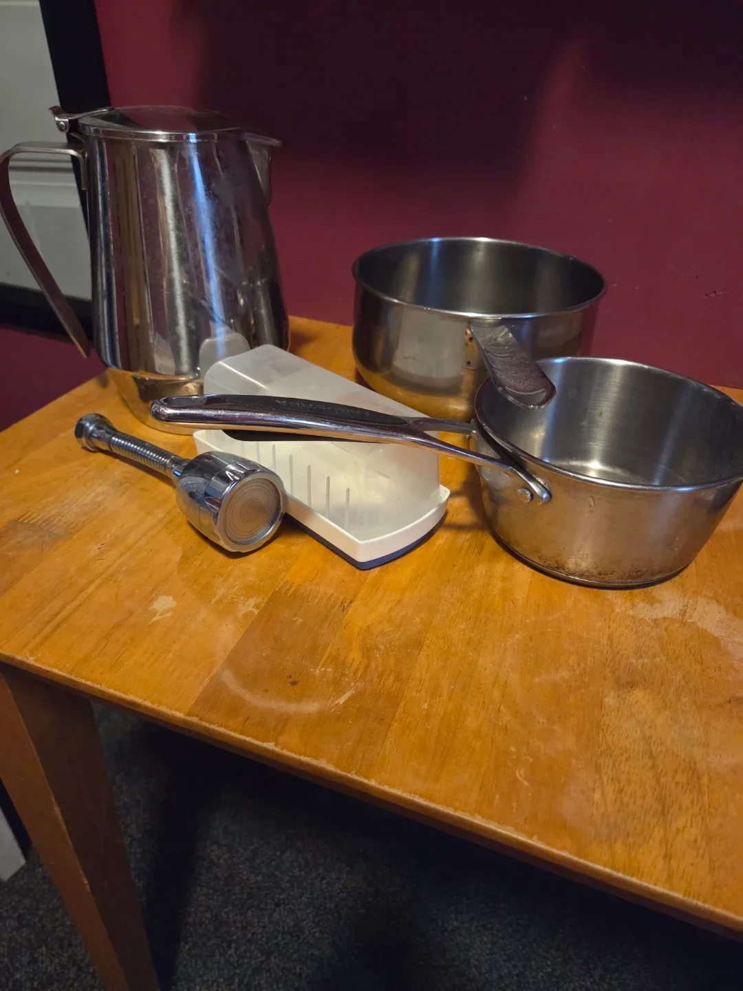 Assorted Kitchen Items