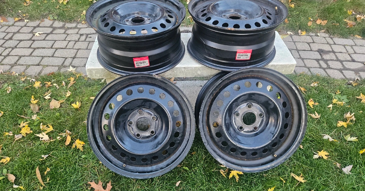 Gt Pattern Logo Honda Steel Rims - Set of 4 | Karrot