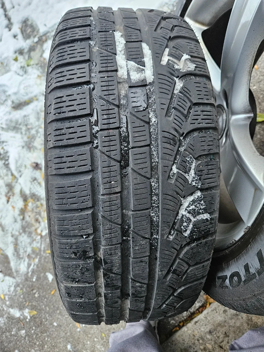 Pirelli Winter Tires and OEM Audi A4 rims. 225/50/17. 5 x 112 image indicator(6)