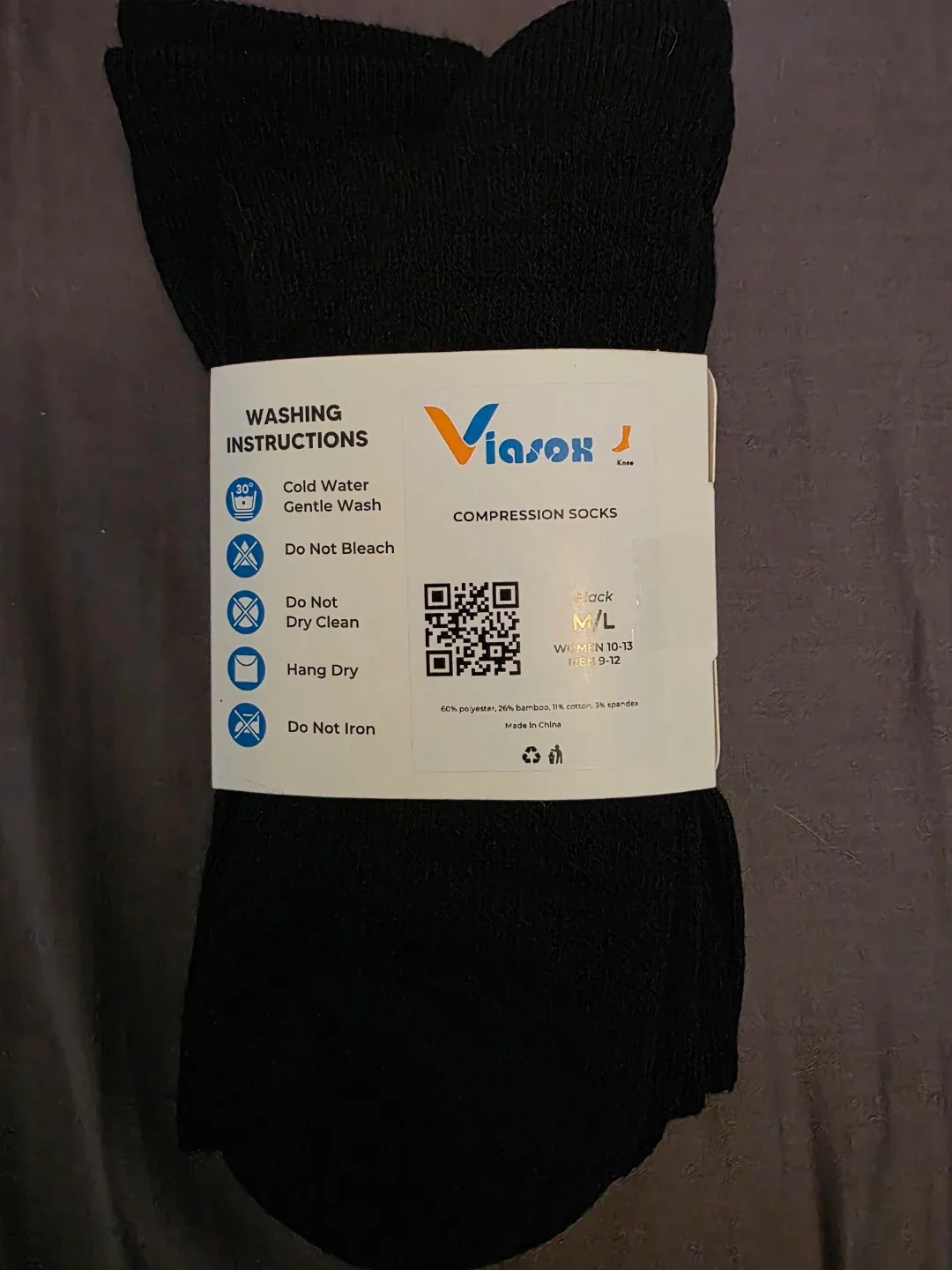 Viasox Knee Compression Socks - Black M/L image indicator(2)