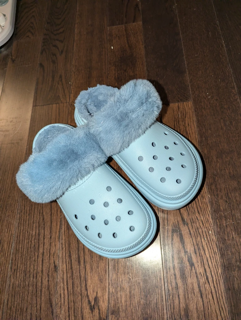 Crocs Classic Fur Sure Clog - Light Blue - photo 2