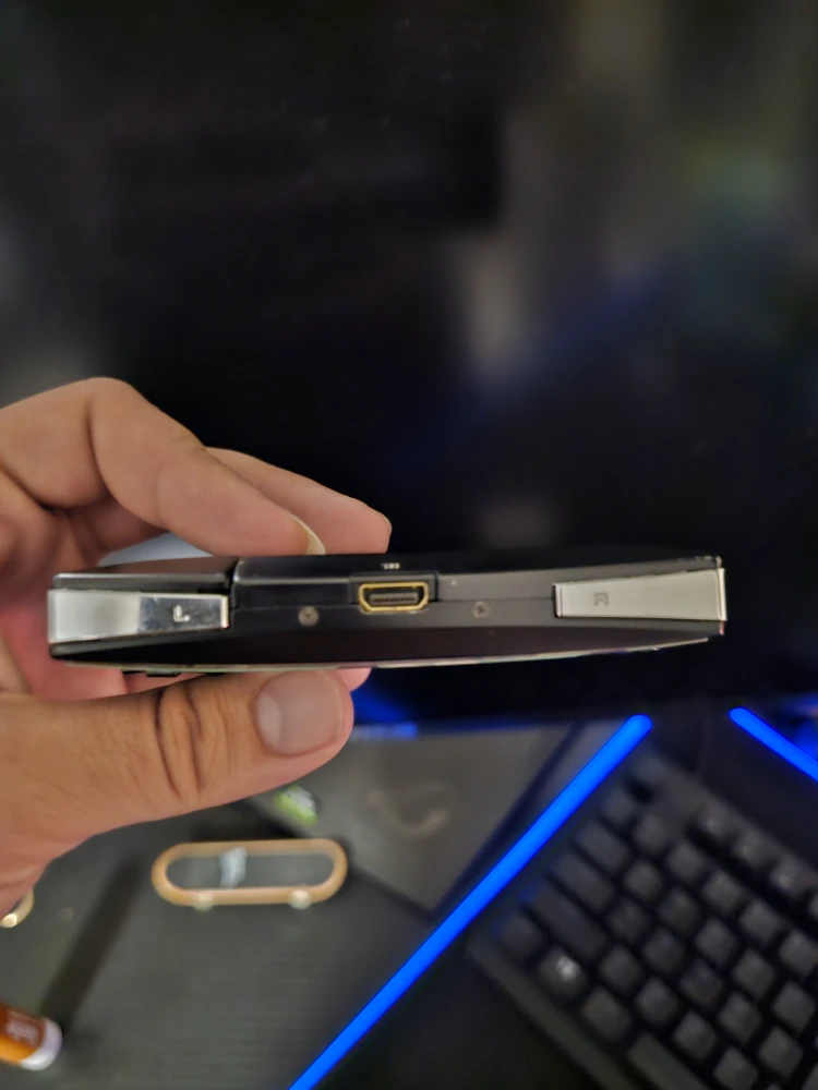 Game Boy Micro with game - photo 2