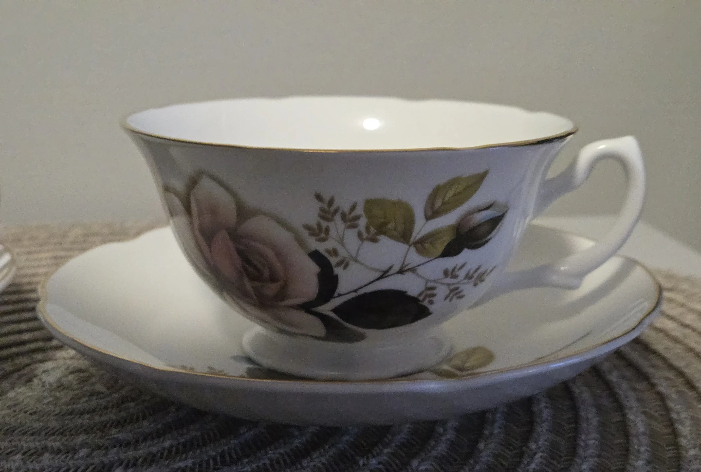 Marlborough Bone China Teacup and Saucer Set - photo 3