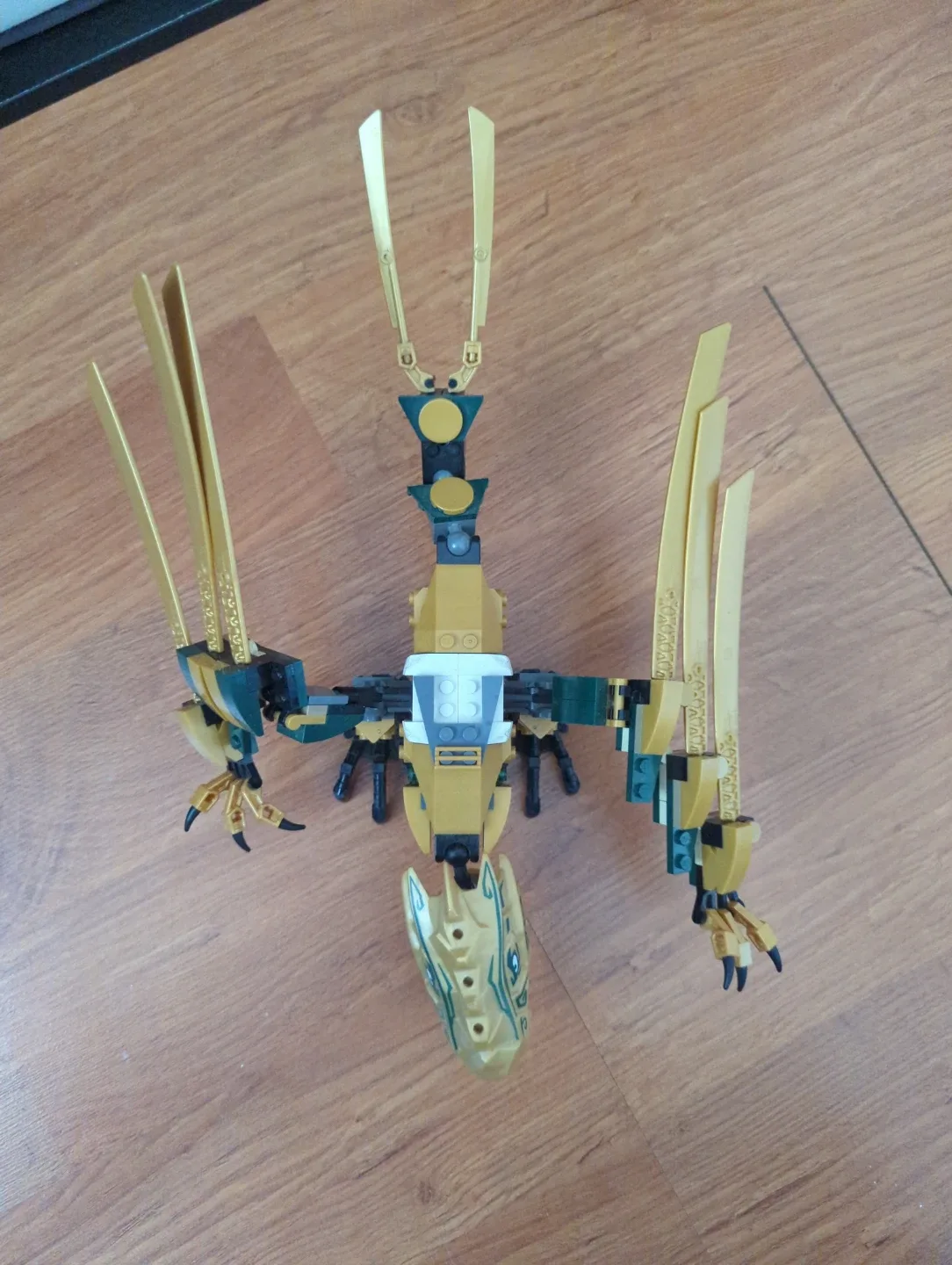 LEGO Ninjago Golden Dragon image indicator(2)
