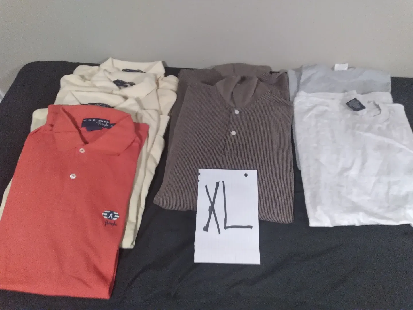 Clothing - mens XL image indicator(2)