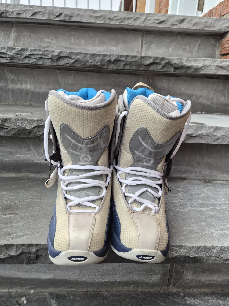 Ride Snowboard Boots 8.5