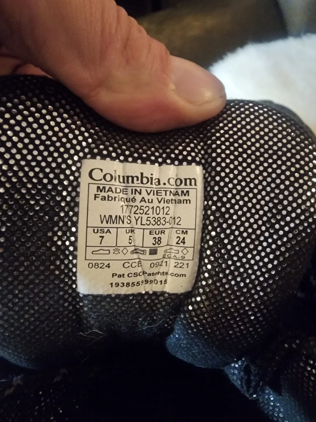 Worn Once Columbia Winter Boots Women's 7 image indicator(6)