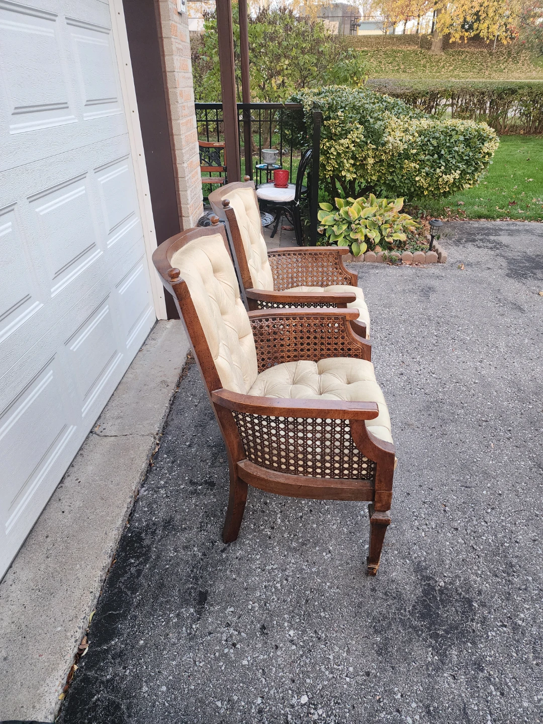 Sitting Room Chairs - photo 2