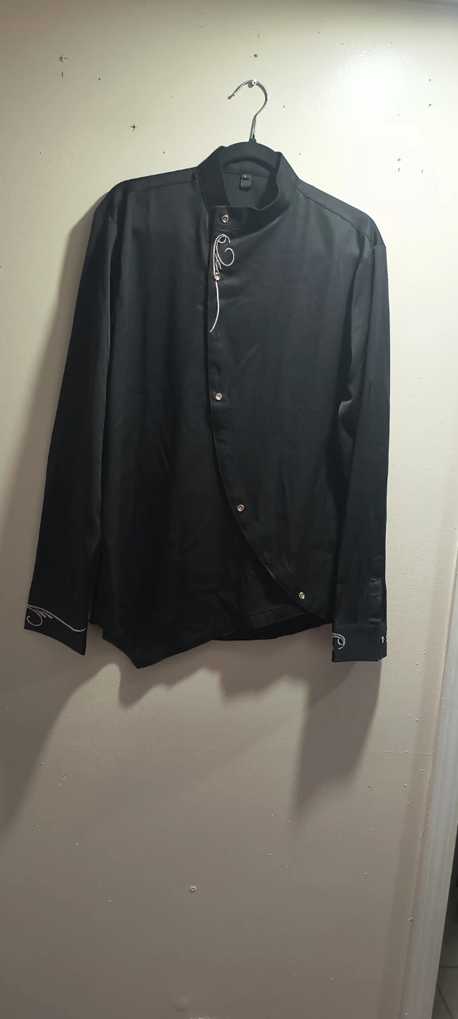 Black Dress Shirt 🥕
