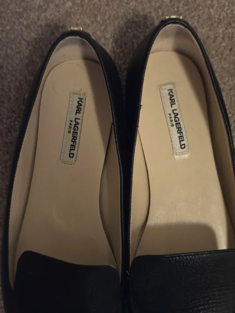 Karl Lagerfeld Paris Blue Leather Flats image indicator(2)