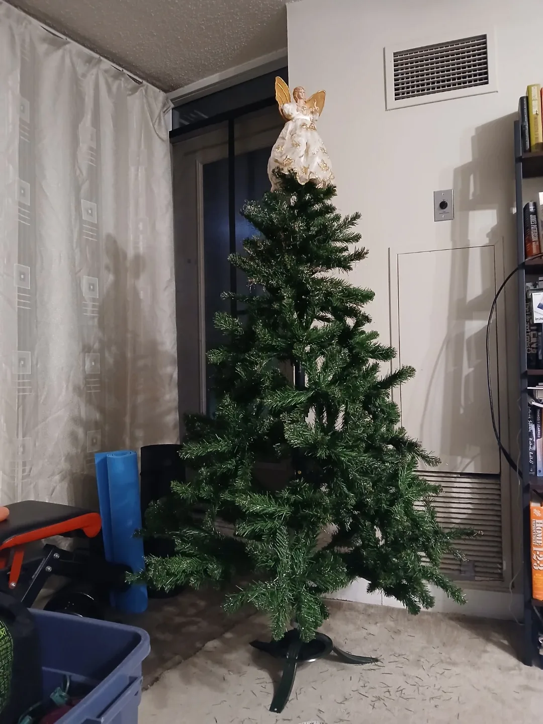 Huge Christmas bundle - Christmas tree + lights + decorations! image indicator(10)