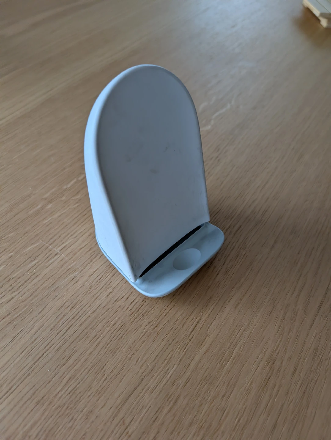 Google Pixel Wireless charging stand