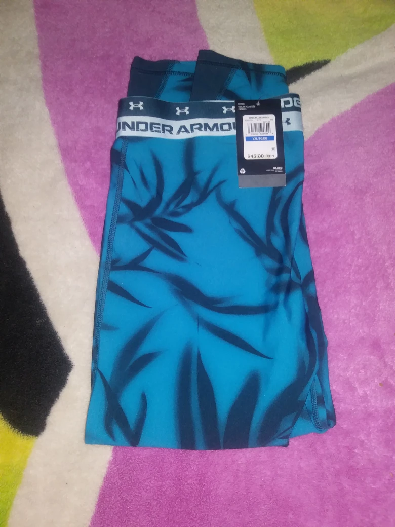 Under Armour YXL Tights - New with Tags!