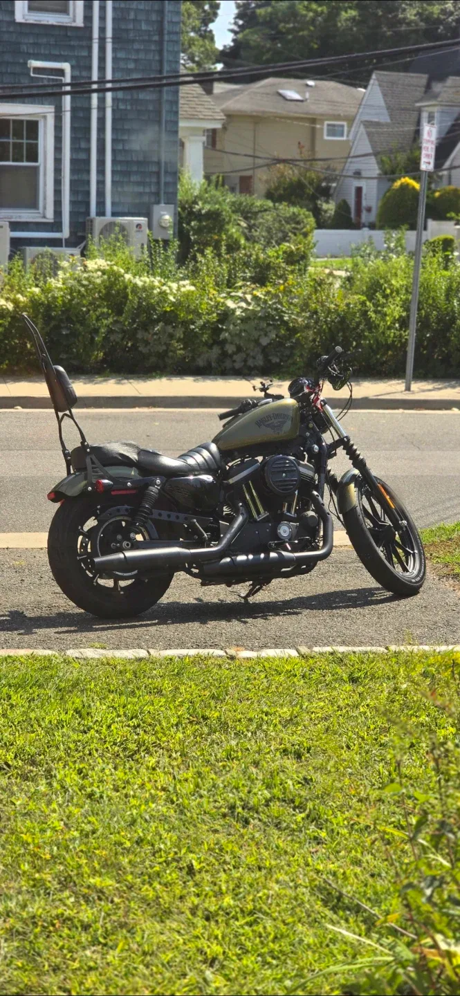 Harley-Davidson Motorcycle image indicator(9)