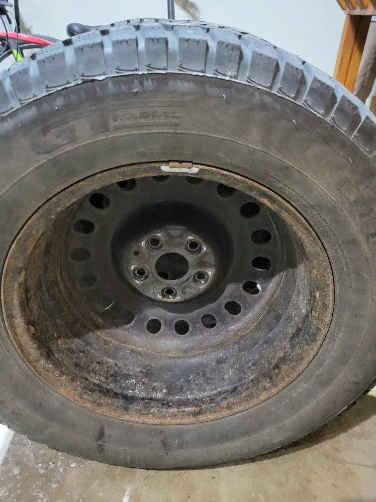 Champiro IcePro SUV Winter Tires 225/65R17 image indicator(7)