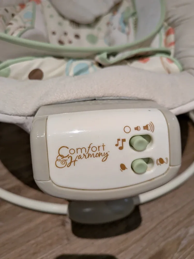 Comfort & Harmony Baby Bouncer image indicator(2)