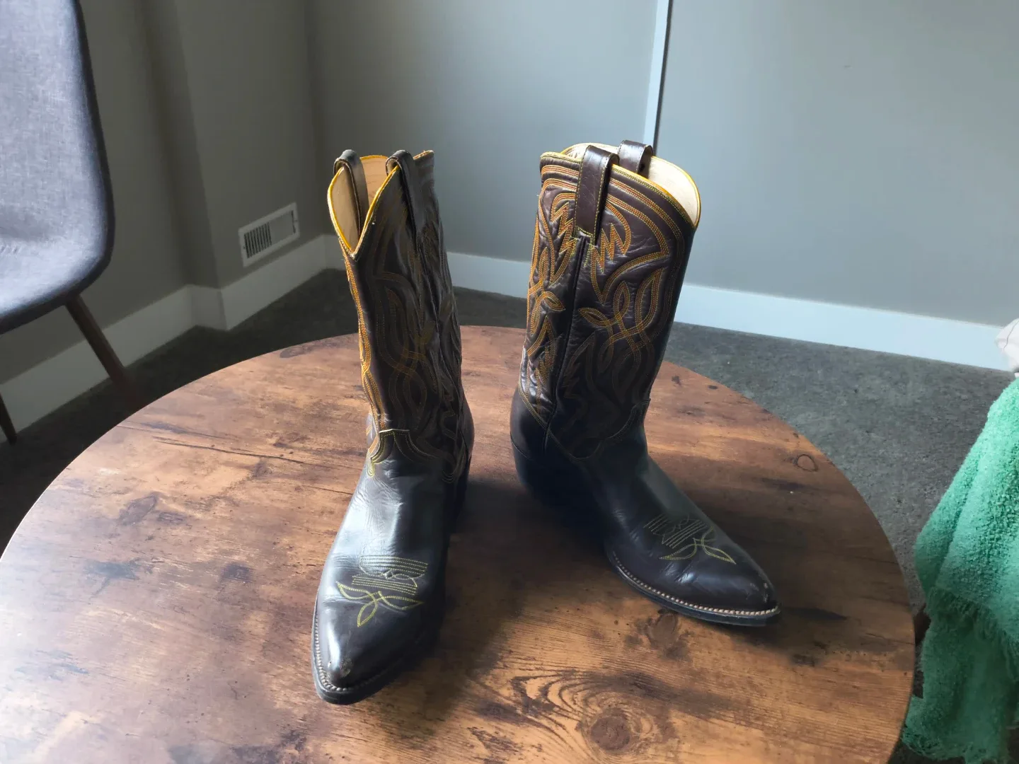 Cowboy Boots, Size 10 womens🥕 image indicator(2)
