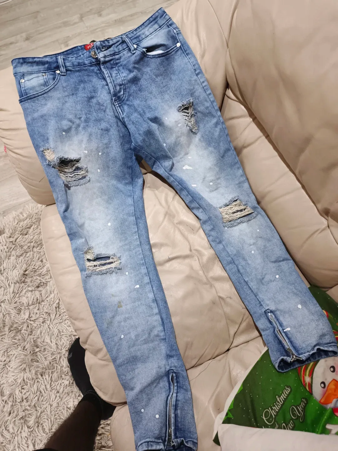 P&S Jeans - Distressed Light Blue Wash image indicator(3)