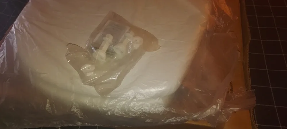 Mayfair Toilet Seat - New in Box image indicator(9)