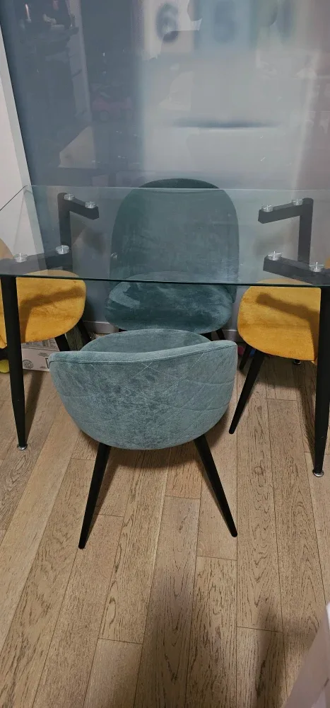 Glass Top Dining Table image indicator(3)