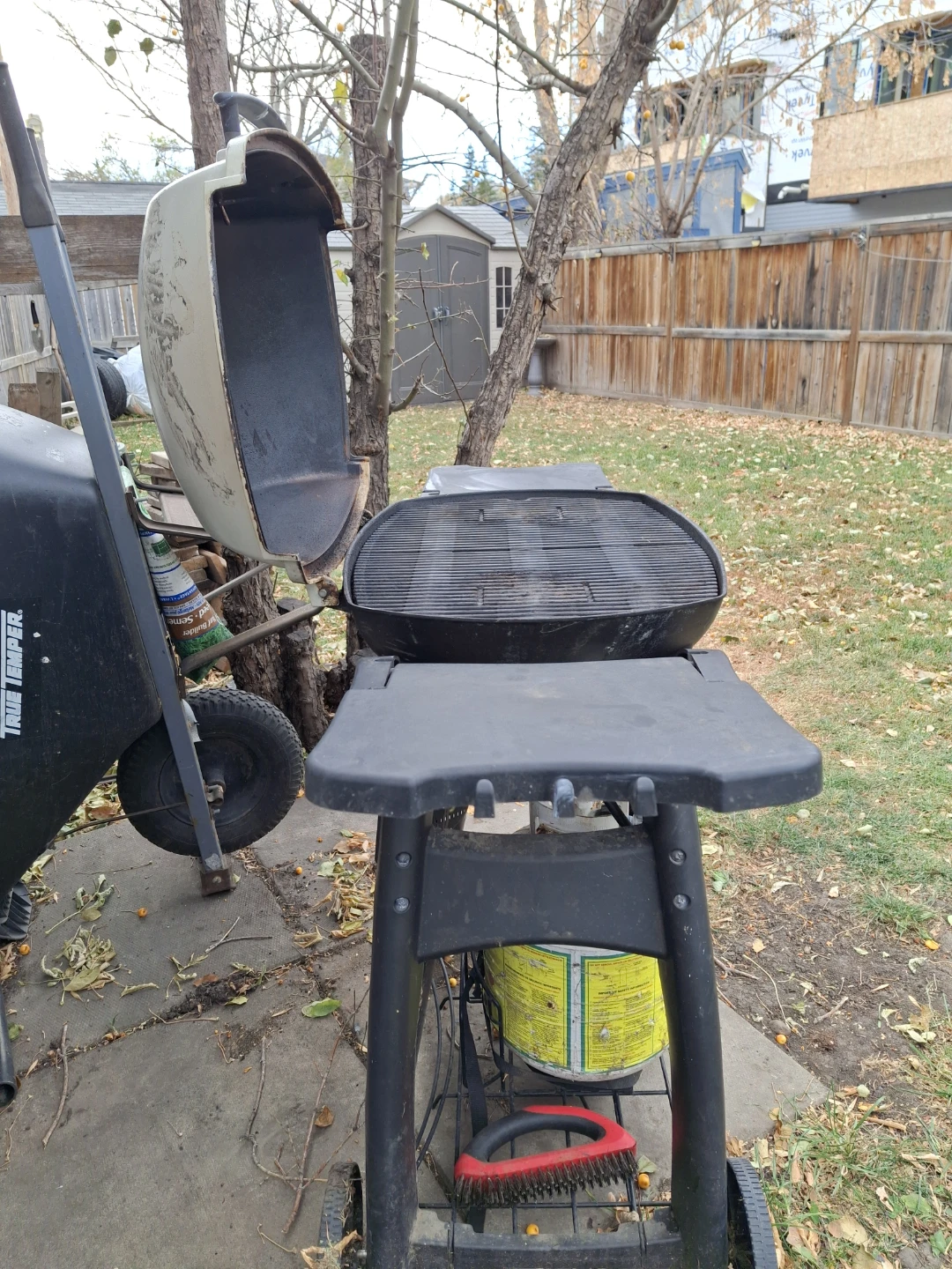 Weber Gas Grill on stand, with cover - photo 5