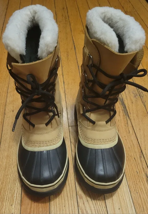 Sorel Women's 7 Tan Winter Boots image indicator(4)