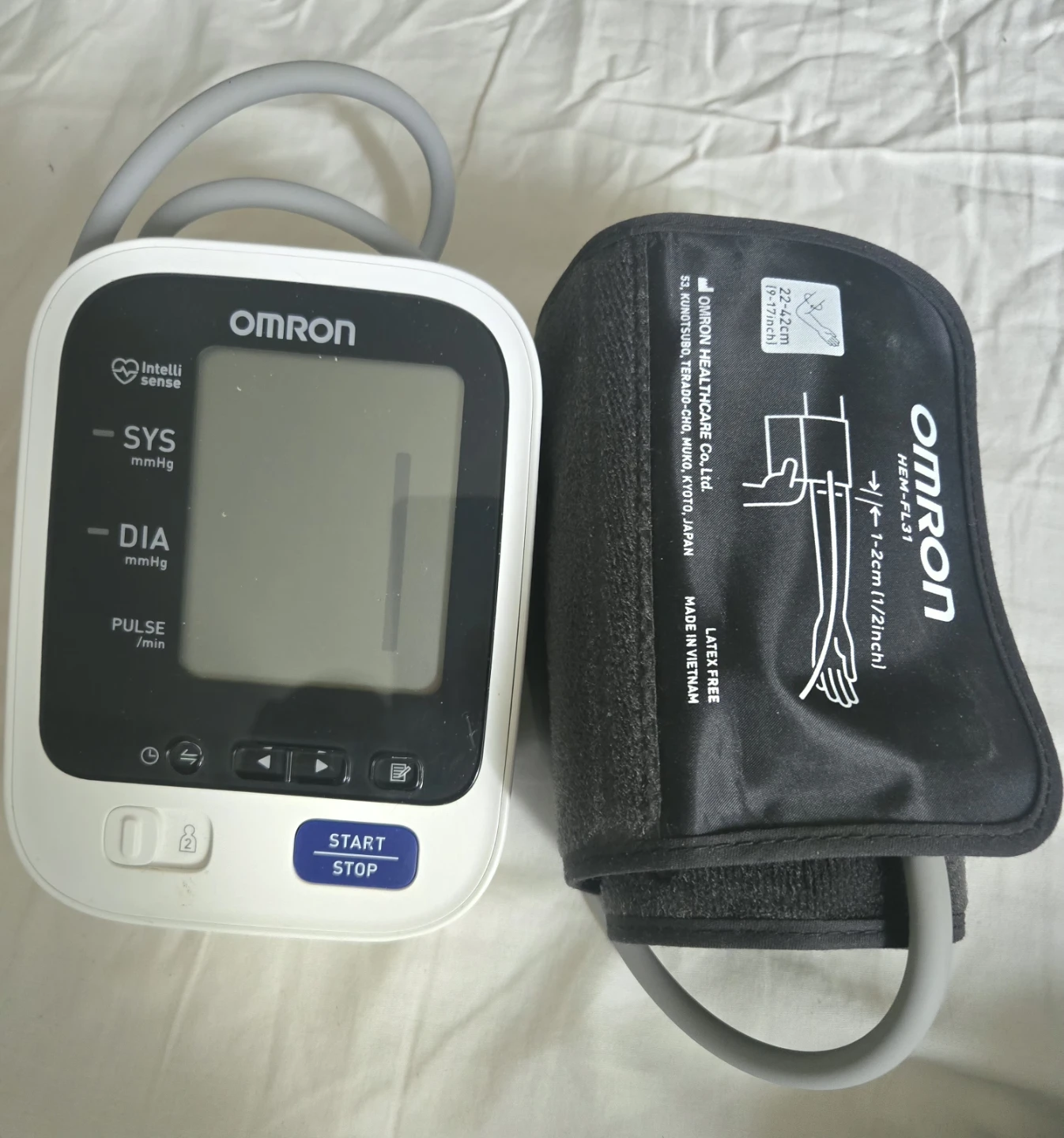 Omron HEM-7320T Blood Pressure Monitor