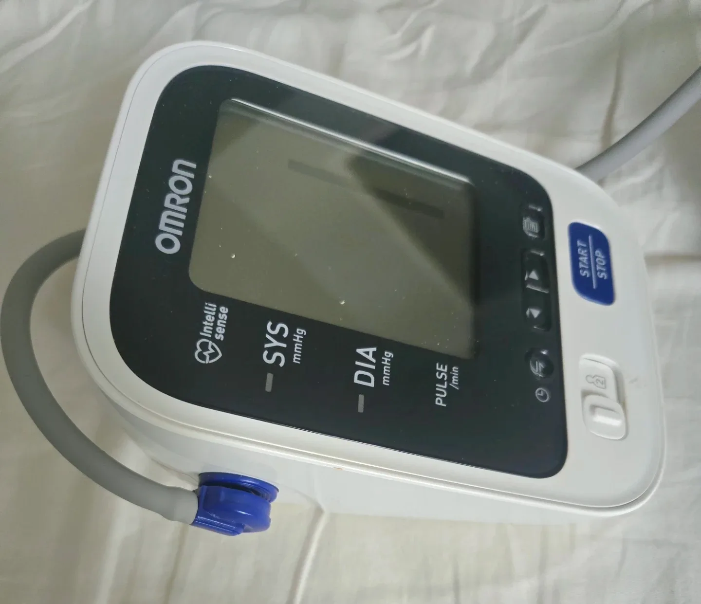 Omron HEM-7320T Blood Pressure Monitor image indicator(2)