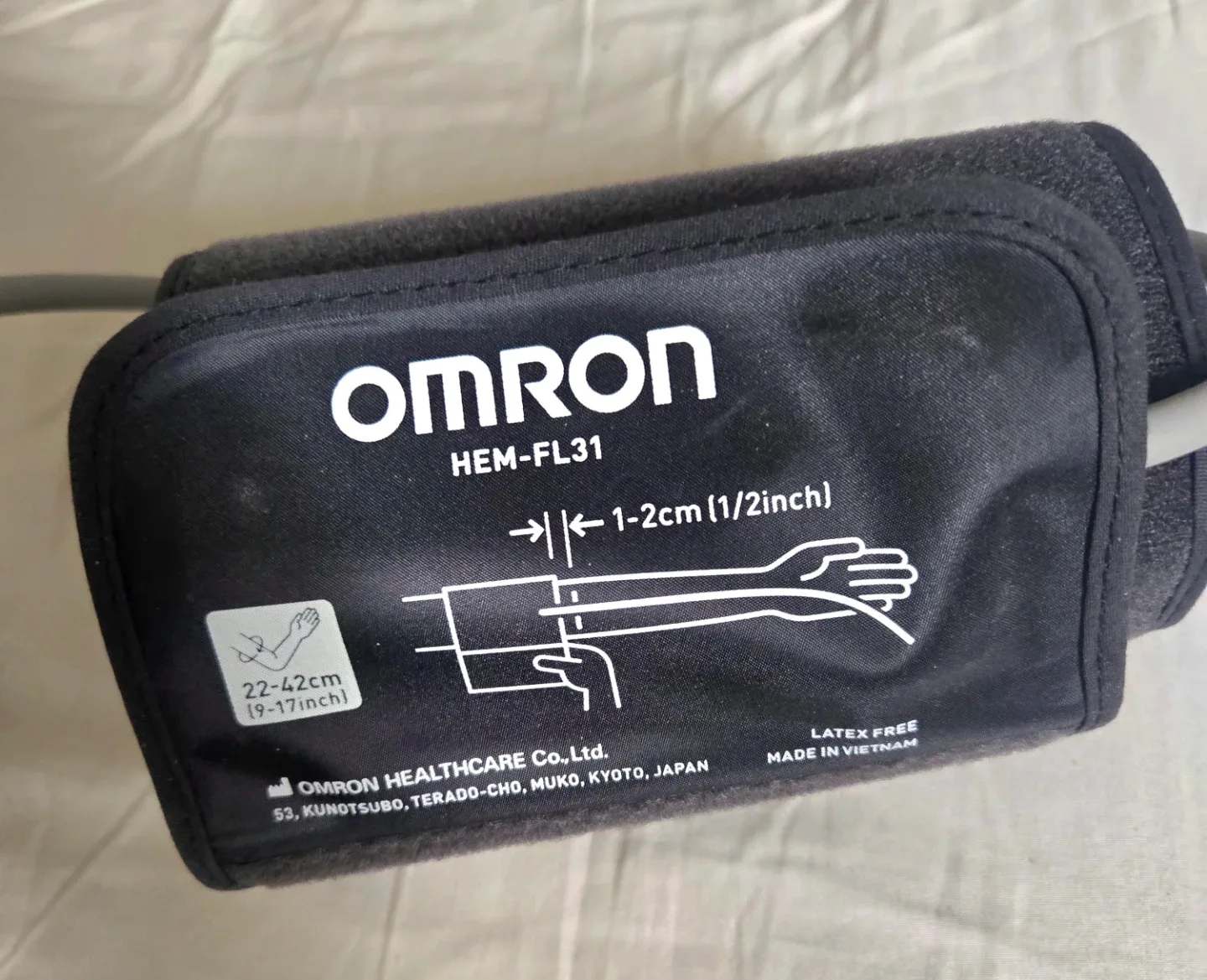 Omron HEM-7320T Blood Pressure Monitor image indicator(4)