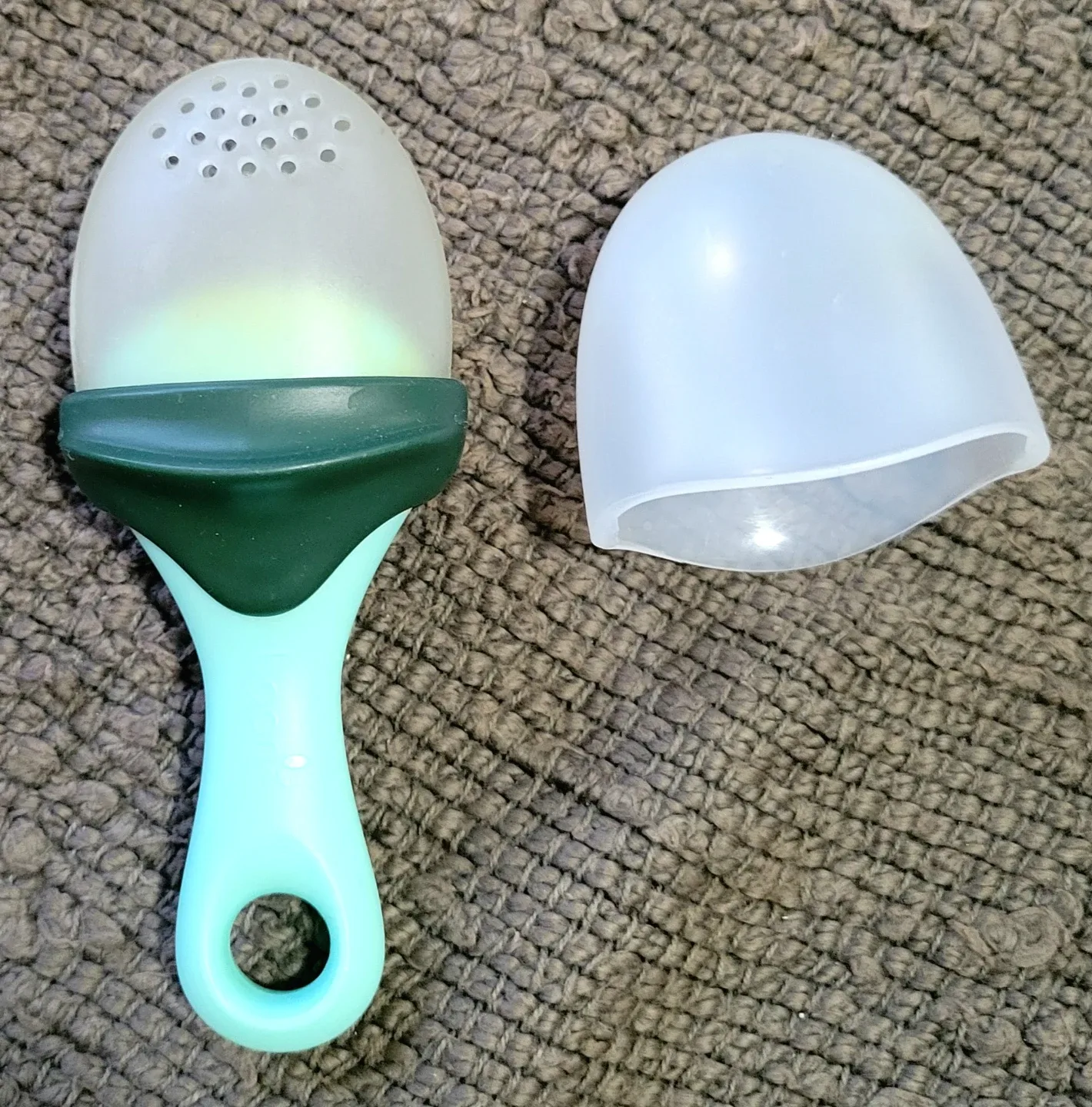 Bundle - Nuby Fruit Feeders image indicator(3)