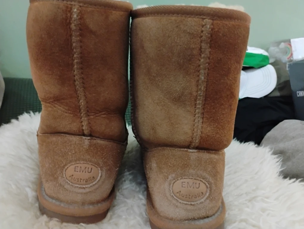 FREE EMU Australia Sheepskin Boots - Size US 8 - photo 4