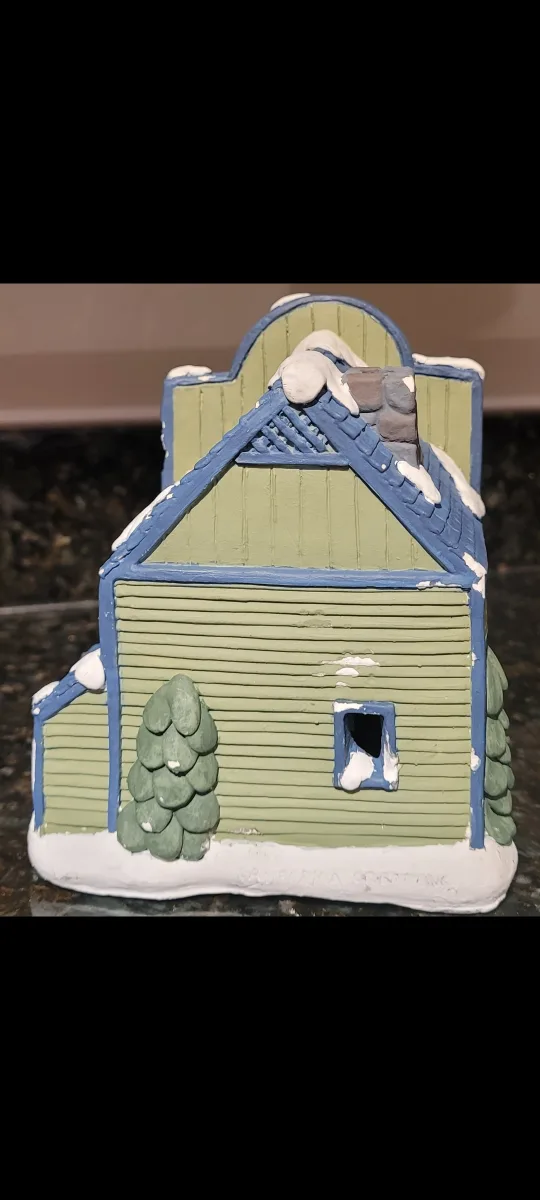 Country Store Christmas Village Decoration image indicator(2)