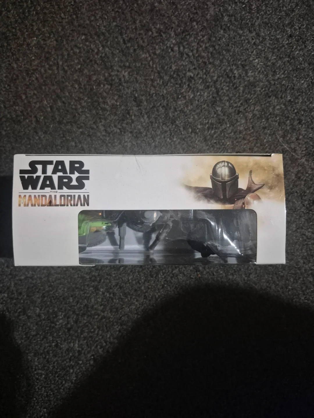 Star Wars The Mandalorian Eraser Set - New image indicator(2)