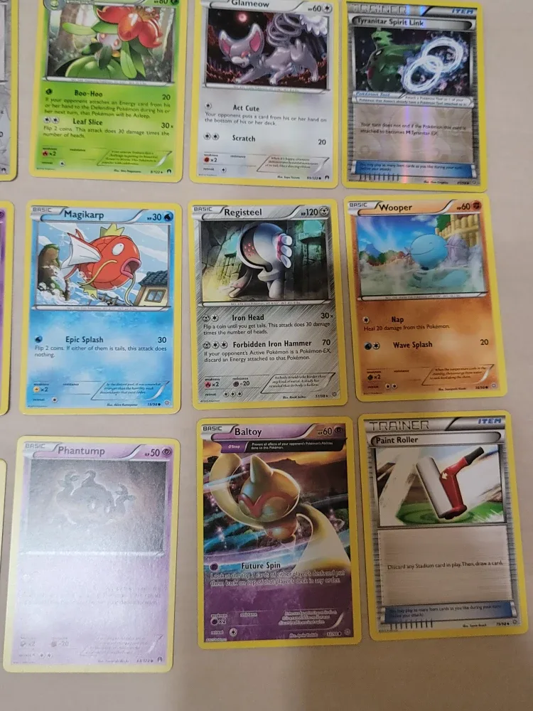 21 Pokémon Trading Cards - Mixed Lot image indicator(2)