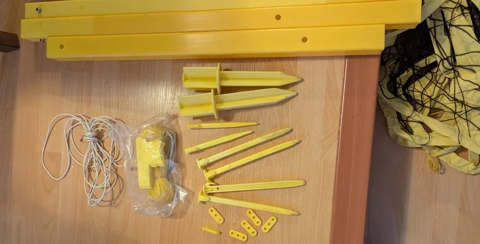 Cooper Outdoor Volleyball And Badminton Set image indicator(5)