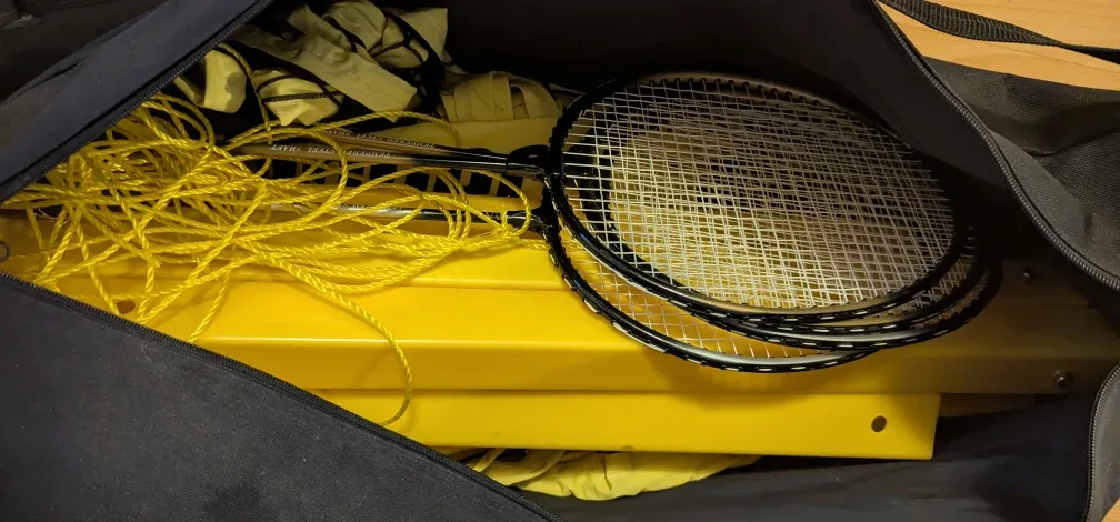 Cooper Outdoor Volleyball And Badminton Set image indicator(7)