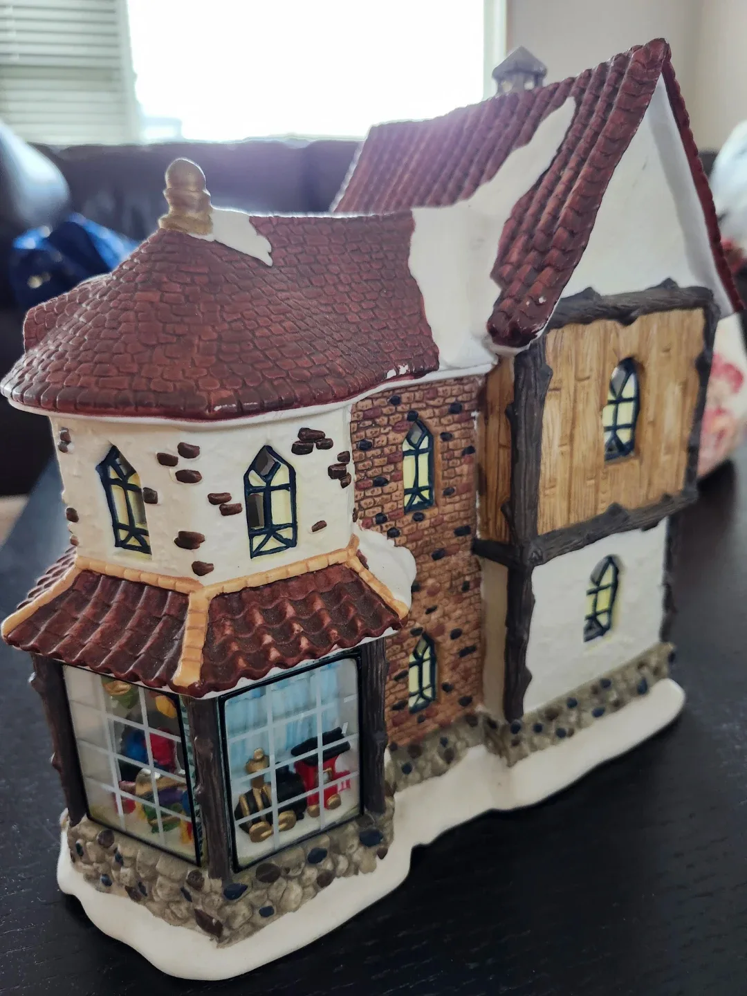 Santa's Toy Shop Christmas Village Figurine image indicator(6)