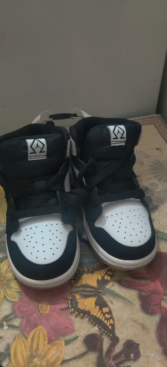 Jordan 1 Retro High OG Panda (TD) - Size 8C image indicator(2)