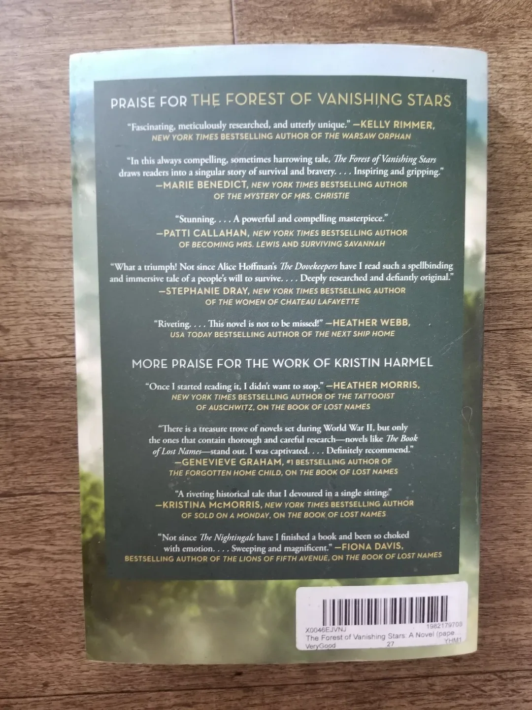 The Forest of Vanishing Stars by Kristin Harmel image indicator(3)