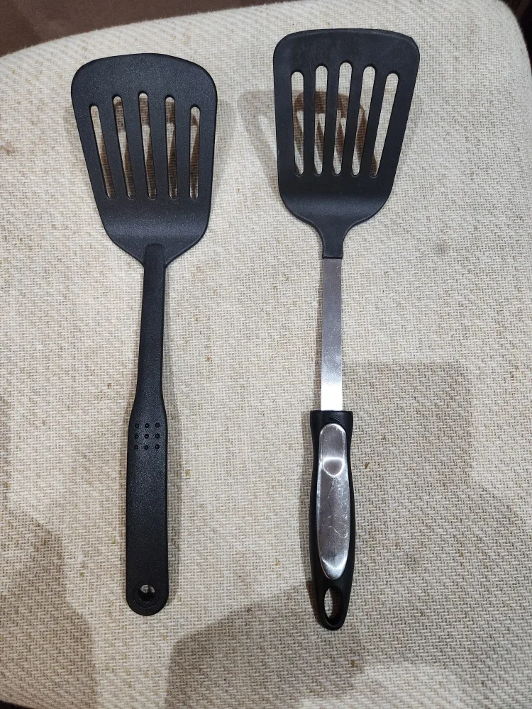 Plastica Milk Pitcher & Black Spatulas