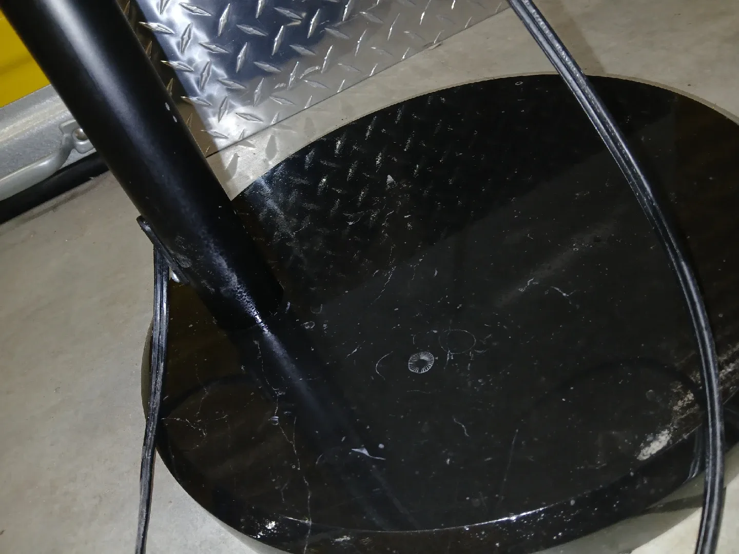 Black Arc Floor Lamp With Marble Base image indicator(3)