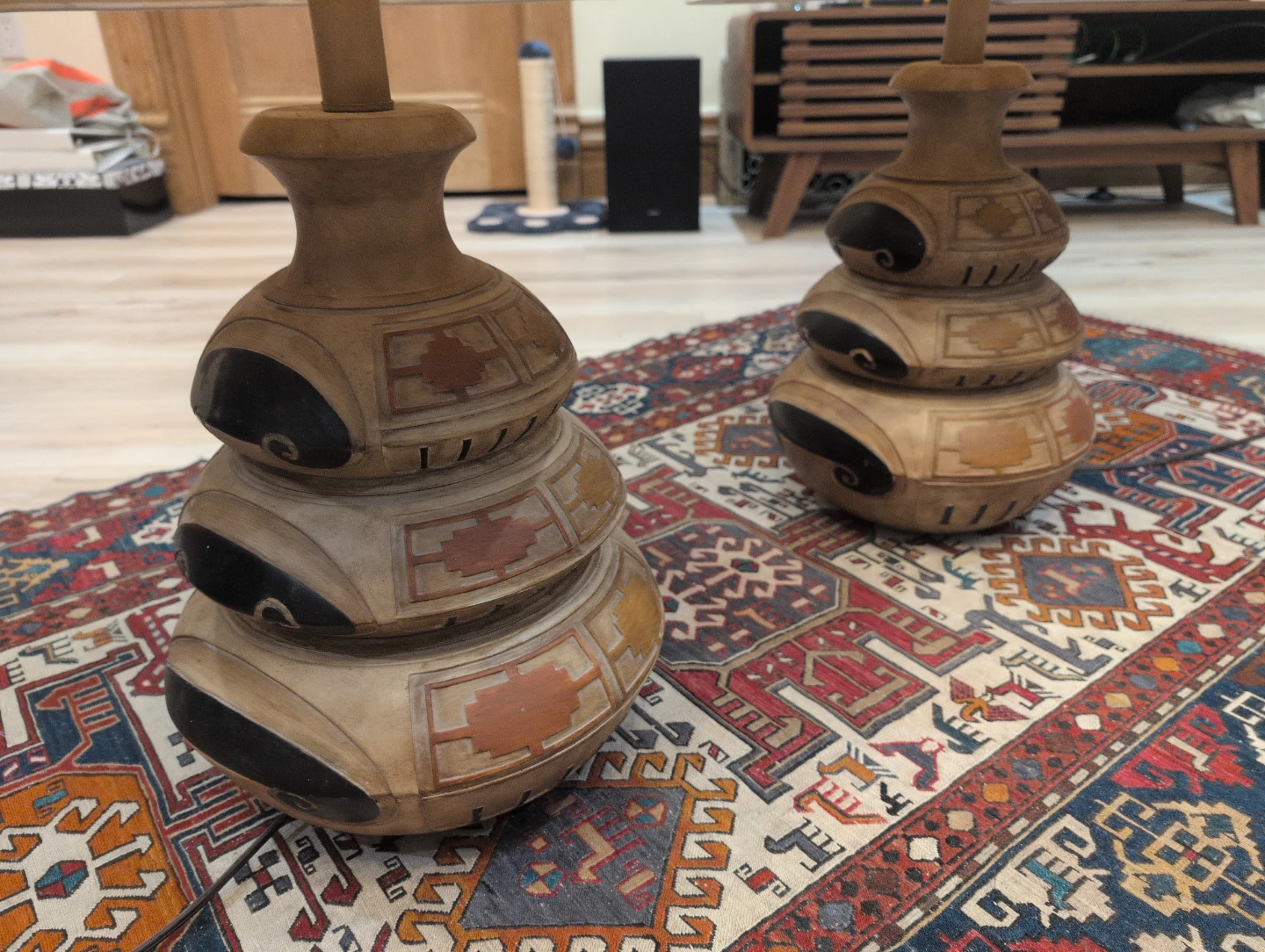 Pair of Decorative Table Lamps - photo 5
