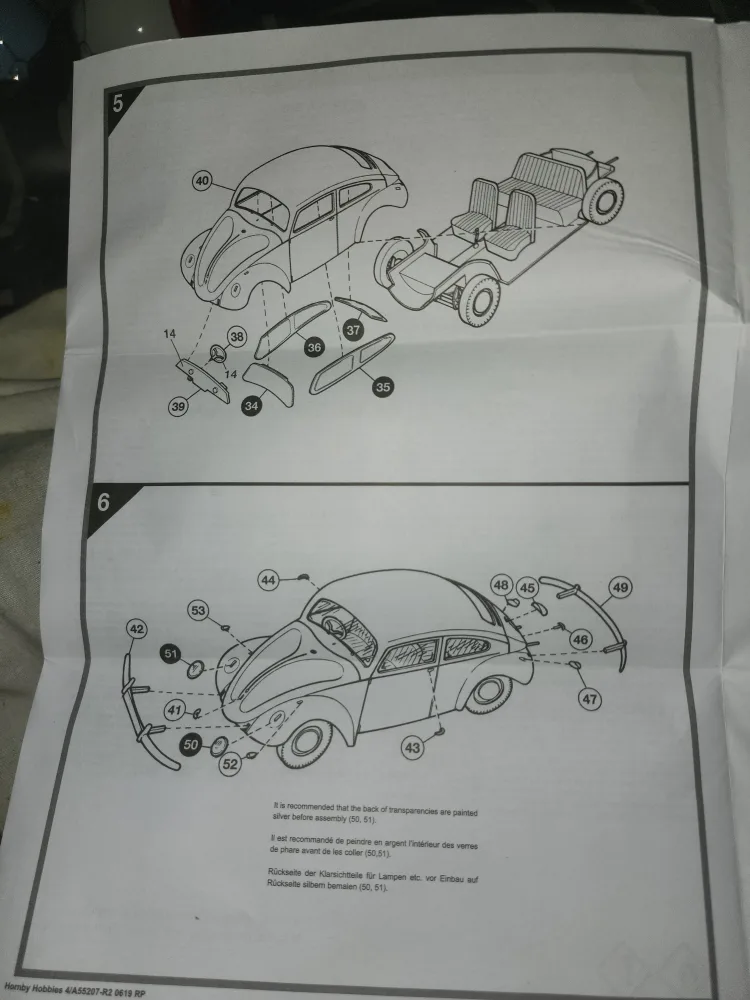 Airfix 1:32 Volkswagen Beetle Starter Set image indicator(3)