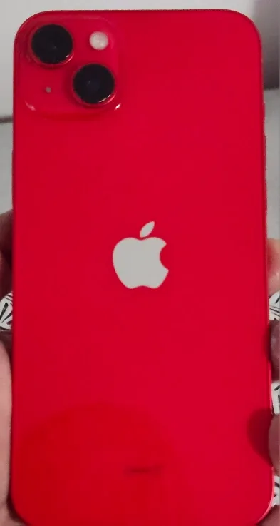 iPhone 14 plus RED