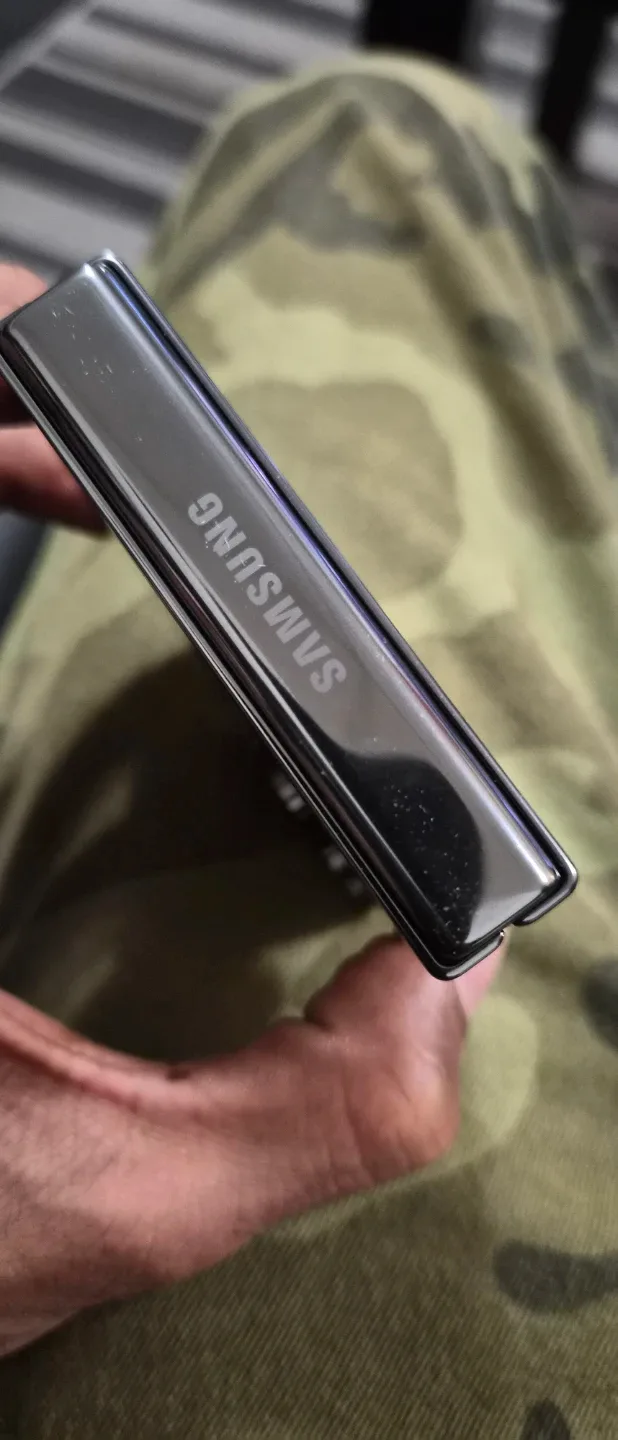 Samsung Galaxy Z Flip 5- Black 500gb image indicator(5)